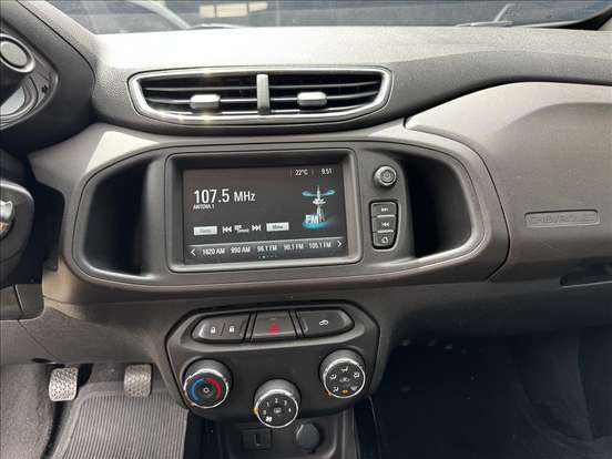 CHEVROLET-PRISMA-2017