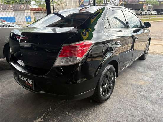 CHEVROLET-PRISMA-2013