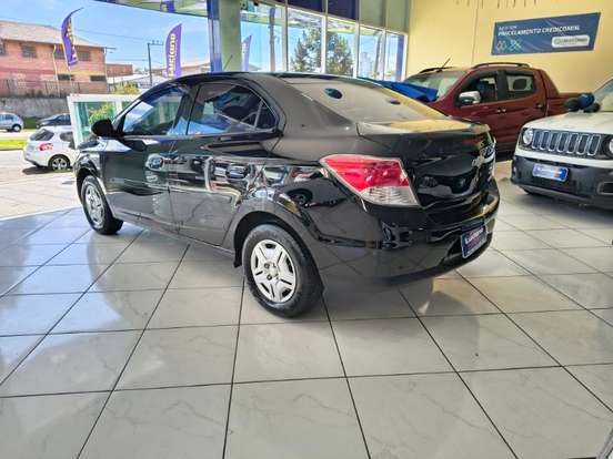 CHEVROLET-PRISMA-2014