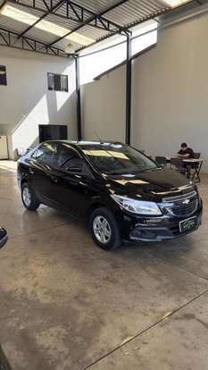 CHEVROLET-PRISMA-2013
