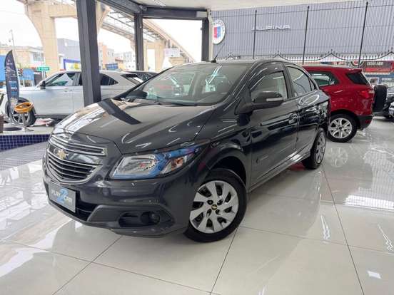 CHEVROLET-PRISMA-2015