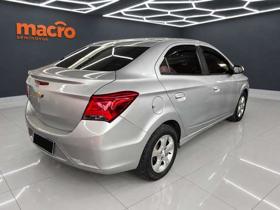 CHEVROLET-PRISMA-2018