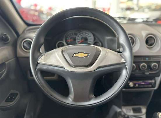 CHEVROLET-PRISMA-2012