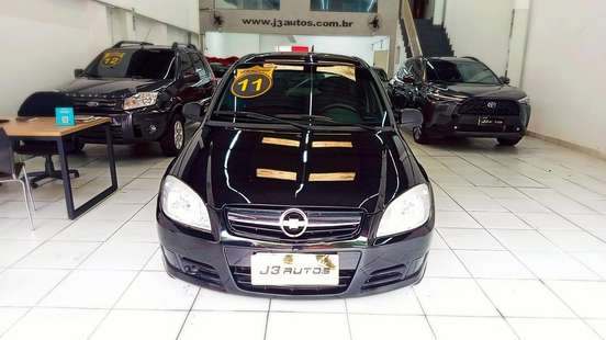 CHEVROLET-PRISMA-2011