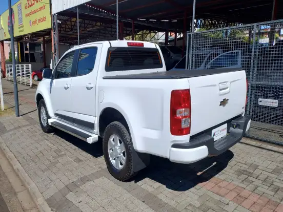 CHEVROLET-S10-2.4 LT 4X2 CD 8V FLEX 4P MANUAL CHEVROLET-S10-2013