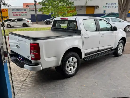 CHEVROLET-S10-2.4 LT 4X2 CD 8V FLEX 4P MANUAL CHEVROLET-S10-2012