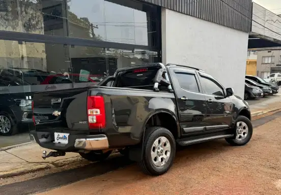 CHEVROLET-S10-2.8 LTZ 4X2 CD 16V TURBO DIESEL 4P AUTOMÁTICO CHEVROLET-S10-2013