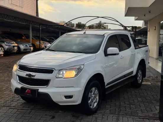 CHEVROLET-S10-2.8 LTZ 4X4 CD 16V TURBO DIESEL 4P AUTOMÁTICO CHEVROLET-S10-2014