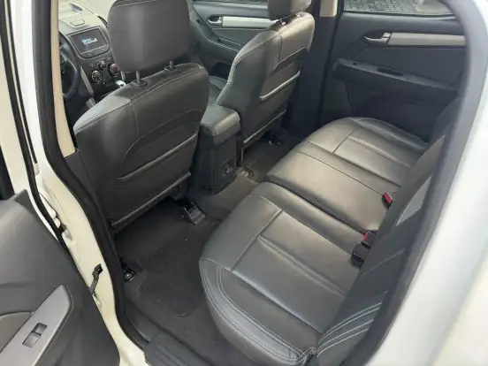 CHEVROLET-S10-2.8 LTZ 4X4 CD 16V TURBO DIESEL 4P AUTOMÁTICO CHEVROLET-S10-2014