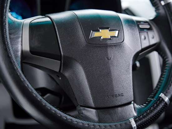 CHEVROLET-S10-2.4 LS 4X2 CD 8V FLEX 4P MANUAL CHEVROLET-S10-2013