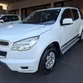 CHEVROLET S10 2.4 LT 4X2 CD 8V FLEX 4P MANUAL CHEVROLET S10 2.4 LT 4X2 CD 8V FLEX 4P MANUAL