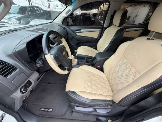 CHEVROLET-S10-2.4 LT 4X2 CD 8V FLEX 4P MANUAL CHEVROLET-S10-2012