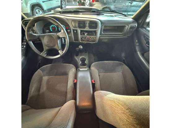 CHEVROLET-S10-2.4 MPFI RODEIO 4X2 CD 8V FLEX 4P MANUAL CHEVROLET-S10-2011