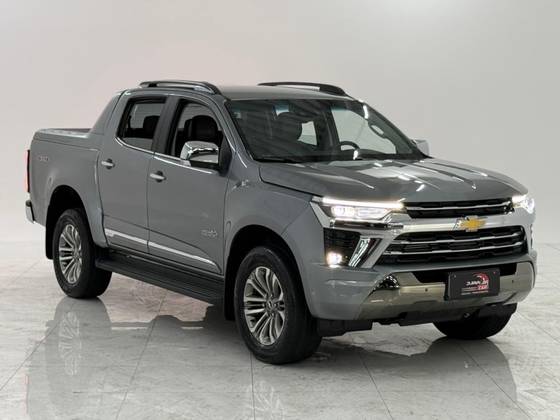 CHEVROLET S10 2.8 16V TURBO DIESEL HIGH COUNTRY CD 4X4 AUTOMÁTICO