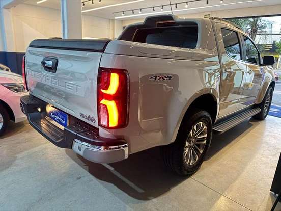 CHEVROLET-S10-2.8 16V TURBO DIESEL HIGH COUNTRY CD 4X4 AUTOMÁTICO CHEVROLET-S10-2025