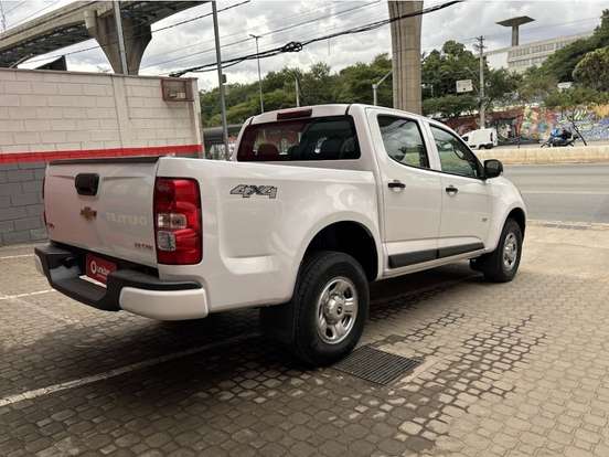 CHEVROLET-S10-2.8 16V TURBO DIESEL LS CD 4X4 MANUAL CHEVROLET-S10-2024