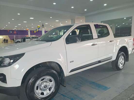 CHEVROLET-S10-2.8 16V TURBO DIESEL LS CS 4X4 MANUAL CHEVROLET-S10-2023