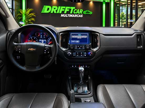 CHEVROLET-S10-2.8 HIGH COUNTRY 4X4 CD 16V TURBO DIESEL 4P AUTOMÁTICO CHEVROLET-S10-2016