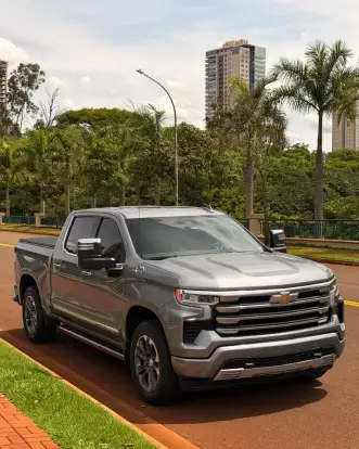 CHEVROLET-SILVERADO-2025