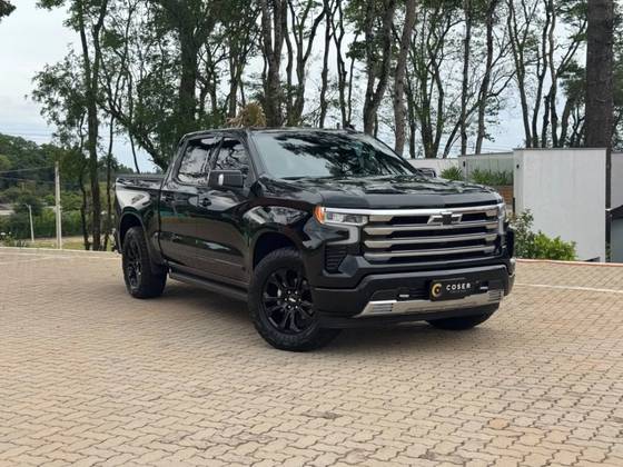 CHEVROLET SILVERADO 5.3 V8 GASOLINA 1500 HIGH COUNTRY 4X4 AUTOMÁTICO