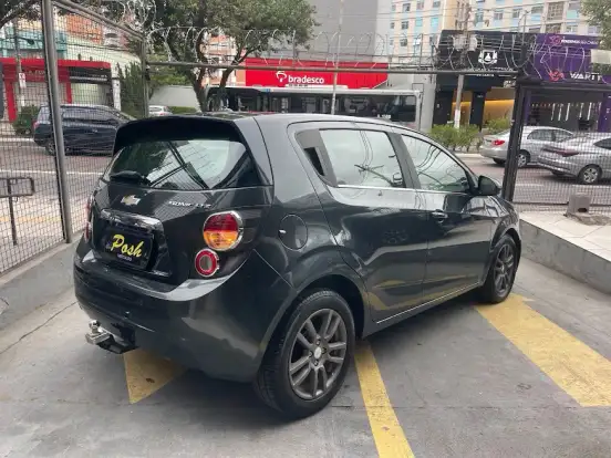 CHEVROLET-SONIC-2013
