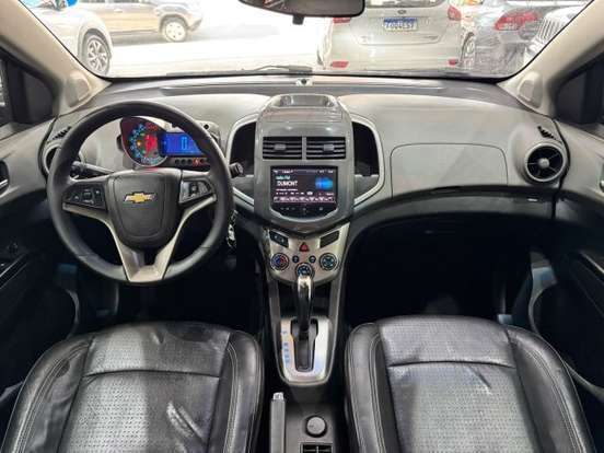 CHEVROLET-SONIC-2013