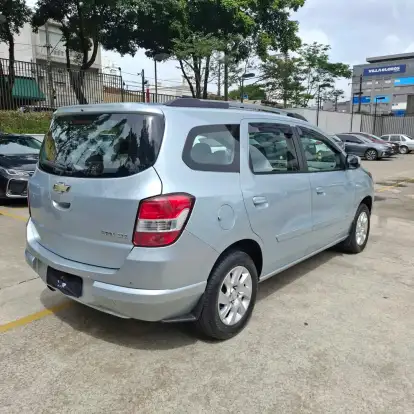 CHEVROLET-SPIN-2012