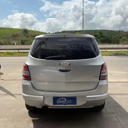CHEVROLET-SPIN-2017