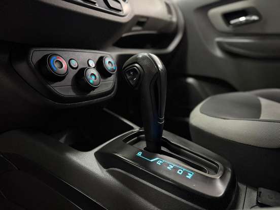 CHEVROLET-SPIN-2015