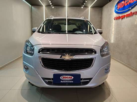 CHEVROLET-SPIN-2016