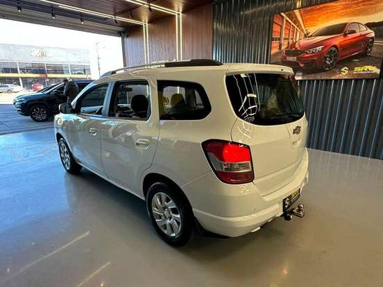 CHEVROLET-SPIN-2012