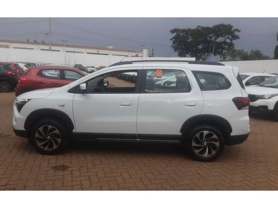 CHEVROLET-SPIN-1.8 PREMIER 8V FLEX 4P AUTOMÁTICO CHEVROLET-SPIN-2025