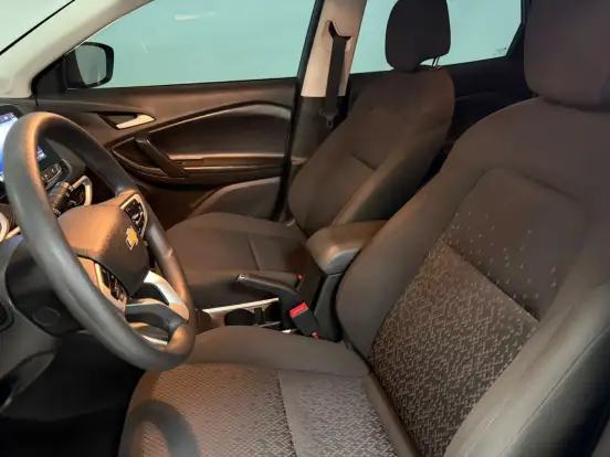 CHEVROLET-TRACKER-2020
