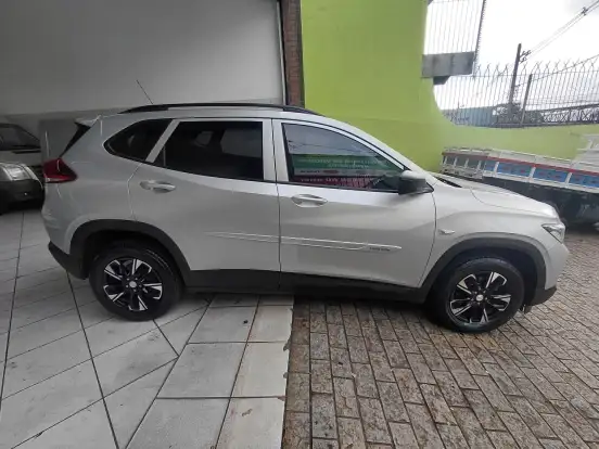CHEVROLET-TRACKER-2021