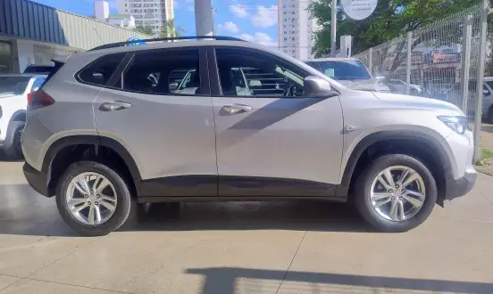 CHEVROLET-TRACKER-2022