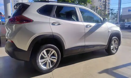 CHEVROLET-TRACKER-2022
