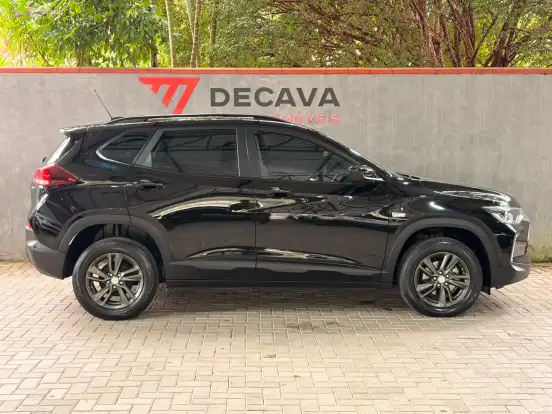 CHEVROLET-TRACKER-2023