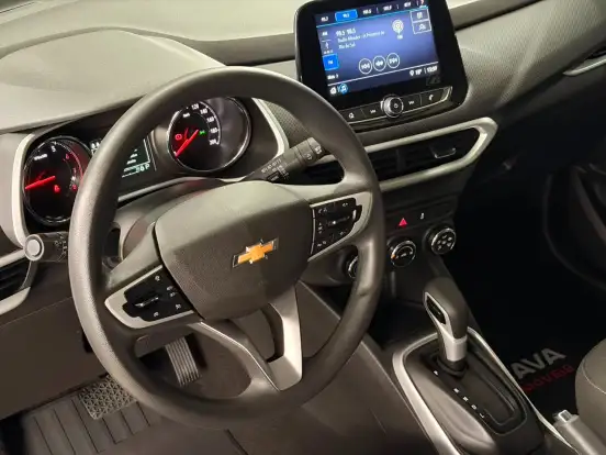 CHEVROLET-TRACKER-2023