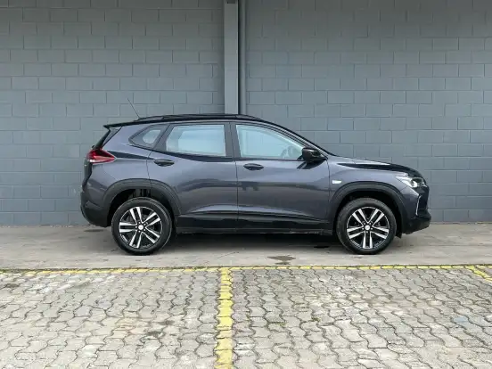 CHEVROLET-TRACKER-2025