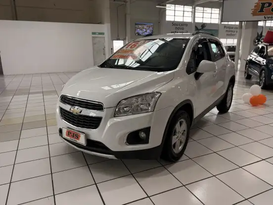 CHEVROLET-TRACKER-2016