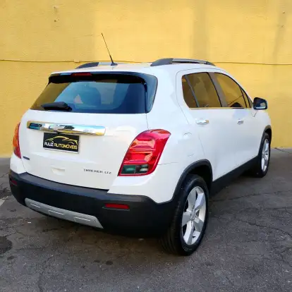 CHEVROLET-TRACKER-2014