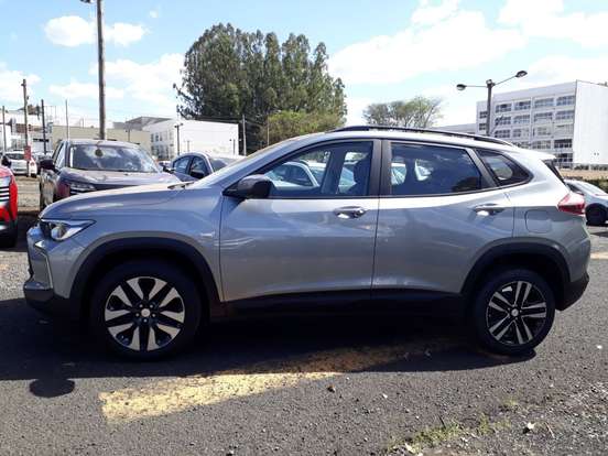 CHEVROLET-TRACKER-2024