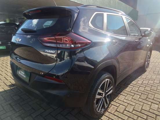 CHEVROLET-TRACKER-2024