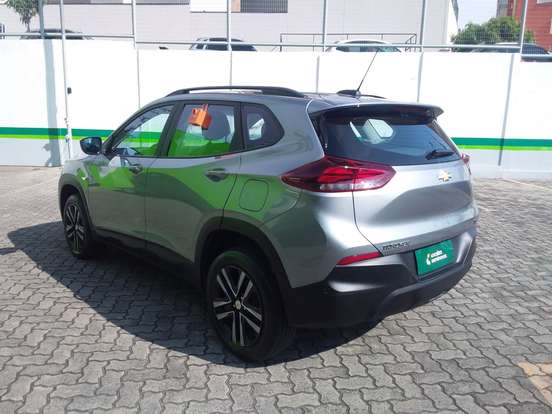 CHEVROLET-TRACKER-2025