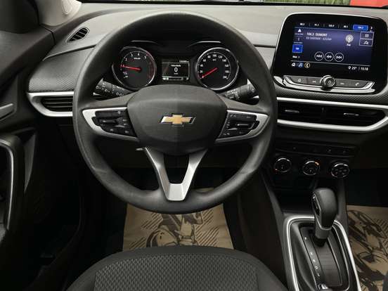 CHEVROLET-TRACKER-2020
