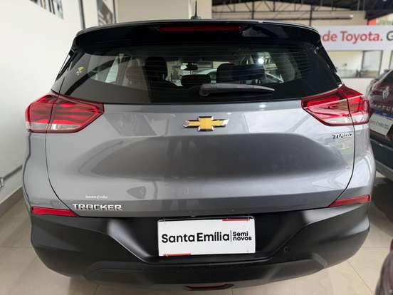 CHEVROLET-TRACKER-2020