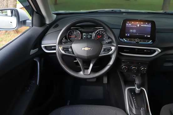 CHEVROLET-TRACKER-2022