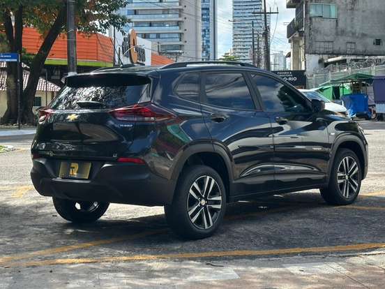 CHEVROLET-TRACKER-2024