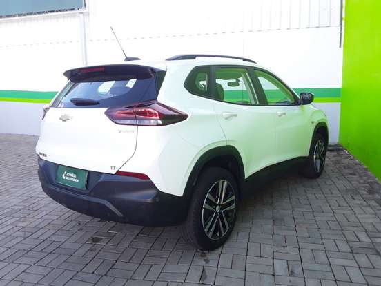 CHEVROLET-TRACKER-2023