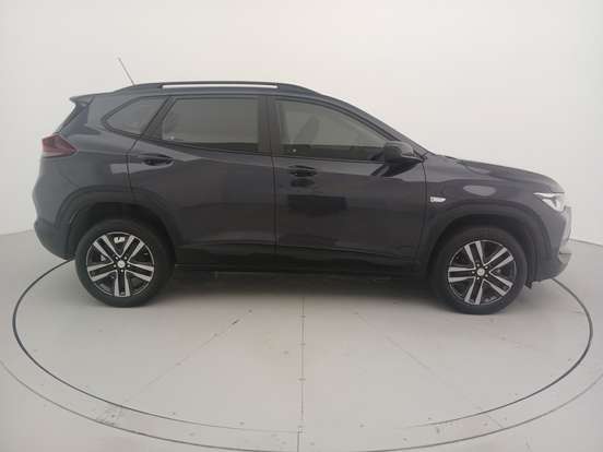 CHEVROLET-TRACKER-2023